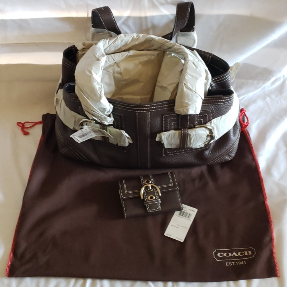 Coach purse and wallet set